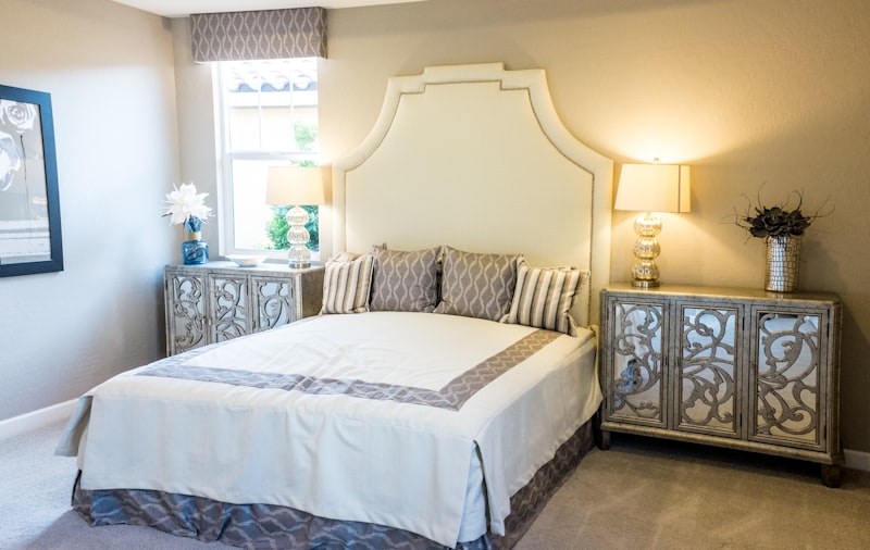 Bcharre Platform Bed